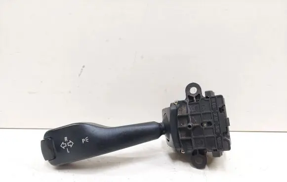 BMW X5 E53 Indicator stalk 8363668 01104010