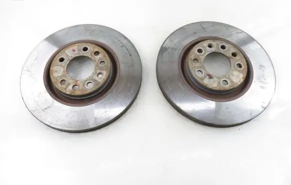 Opel Zafira B Front brake disc 