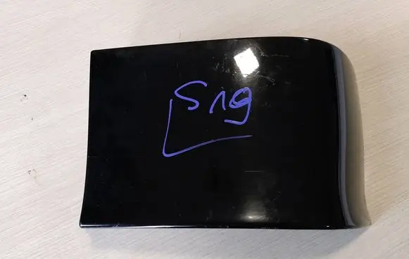 Saab 9-3 Ver1 Rear/tail light trim molding 4677886