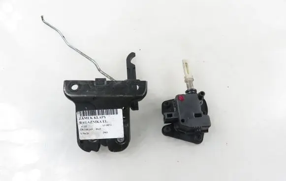 Audi A3 S3 8P Tailgate/trunk/boot lock/catch/latch 
