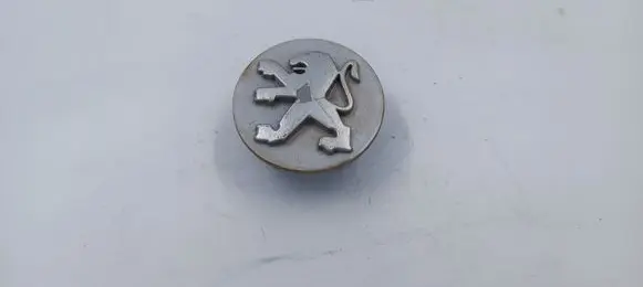 Peugeot 806 Original wheel cap 9622199277