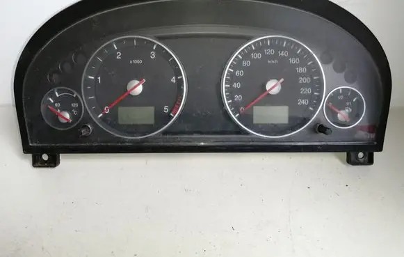 Ford Mondeo Mk III Speedometer (instrument cluster)