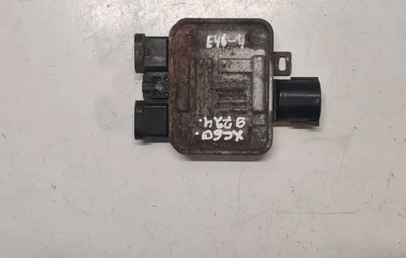 Volvo XC60 Coolant fan relay 940009402