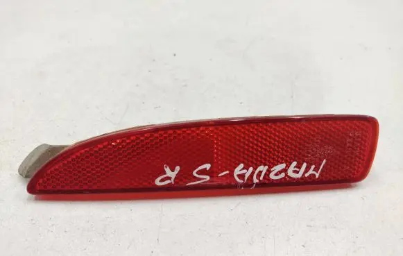 Rear tail light reflector
