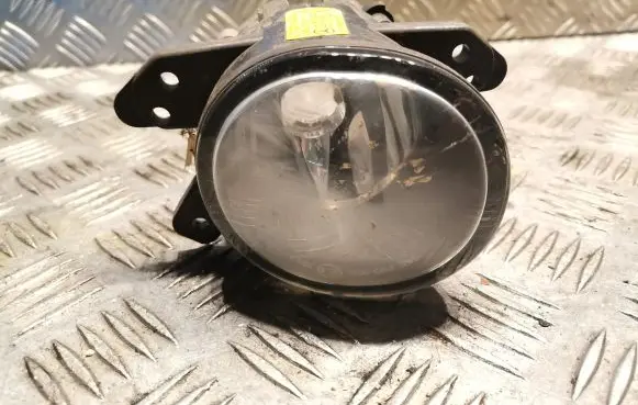 Mercedes-Benz A W169 Front fog light 2518200756