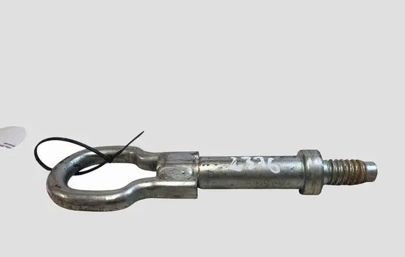 Ford Mondeo MK IV Towing hook eye