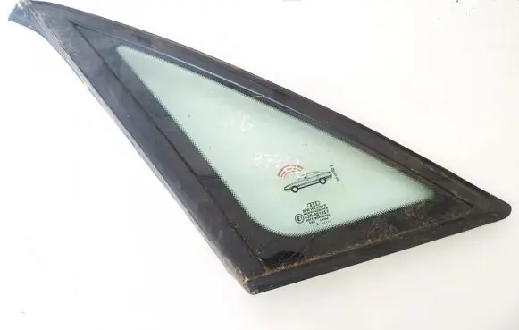 Audi A4 S4 B5 8D Rear side window