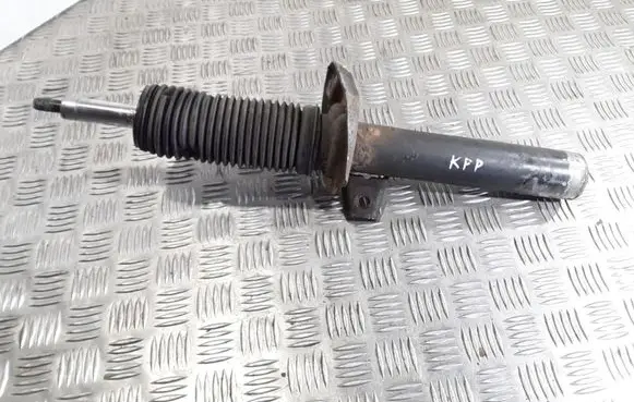 Volkswagen PASSAT B6 Front shock absorber/damper 3C0413031AC