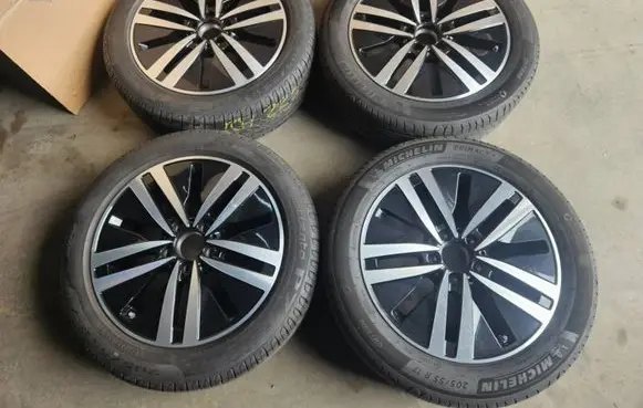 Mercedes-Benz CLA C118 X118 R17 alloy rim a1774010200