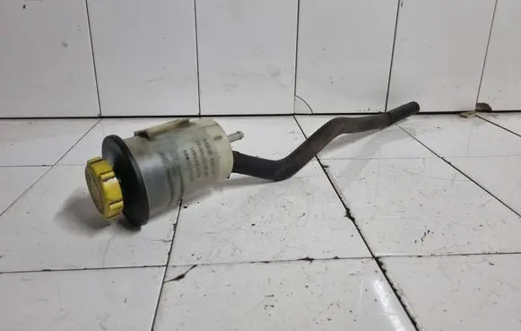 Ford Transit Power steering fluid tank/reservoir RQN000011 QFX500061 YC153R700AA