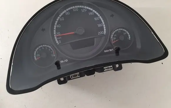 Volkswagen Up Speedometer (instrument cluster) 1S0920860S