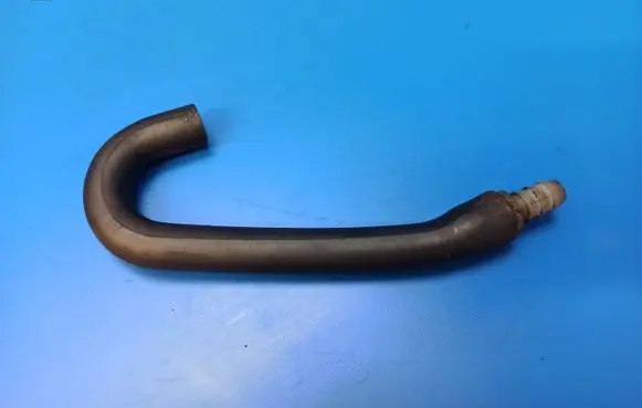 Mercedes-Benz S W126 Breather hose/pipe 1100944982