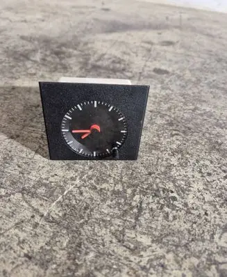 Renault Clio I Clock 