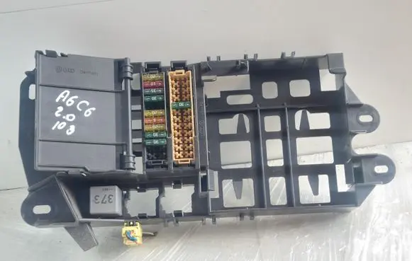 Audi A6 S6 C6 4F Fuse module 4F0971845