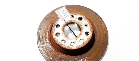 Volkswagen PASSAT B6 Rear brake disc neventiliuojamas