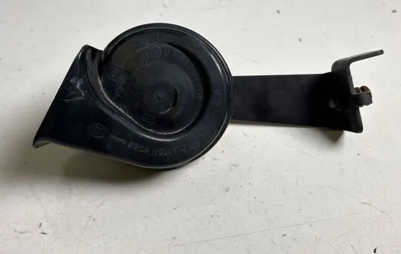 Audi A7 S7 4G Horn signal 4G8951229B