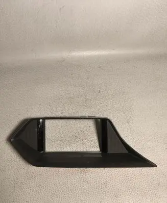 Mercedes-Benz E W212 Radio/GPS head unit trim A2126801436