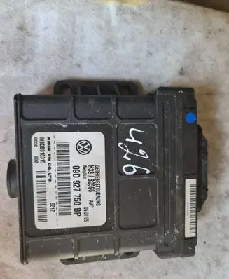 Volkswagen Touareg I Gearbox control unit/module 09D927750BP H33S0596 MBDB010315