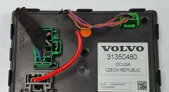 Volvo V70 Tow bar trailer control unit/module 31350480