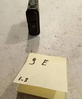Rover 45 Fog light switch 08V31S01160H
