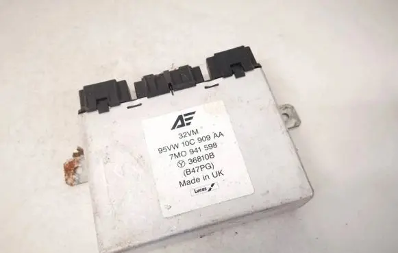 Volkswagen Sharan Light module LCM 95vw10c909aa 7m0941598