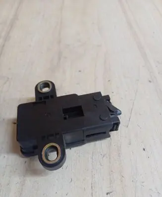 BMW 5 E39 ESP acceleration yaw rate sensor 0265005248 0004996 34526753694