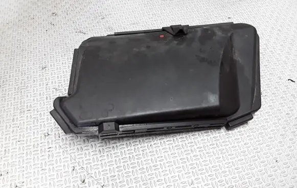 Mercedes-Benz E W211 Fuse box cover 2115400082