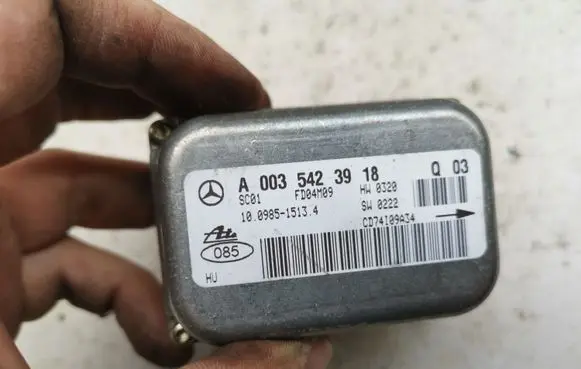 Mercedes-Benz CLK A209 C209 ESP acceleration yaw rate sensor A0035423918 0035423918