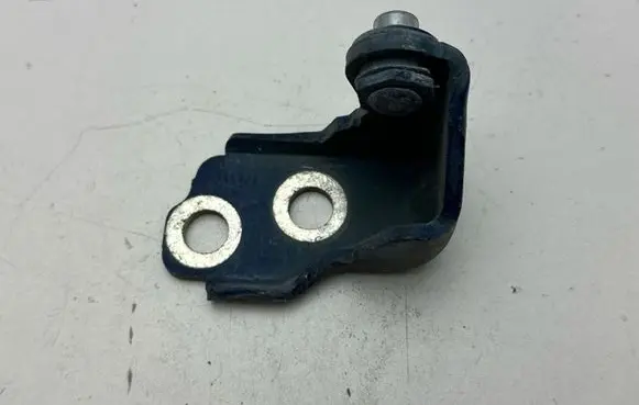 Ford Mustang VI Front door lower hinge 