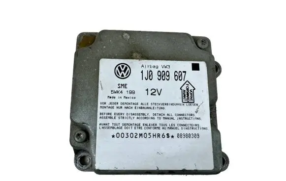 Volkswagen PASSAT B5 Airbag control unit/module 1J0909607 5WK4199 00302MO5HR6