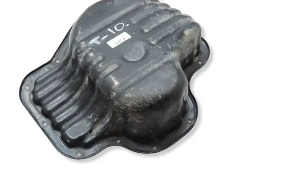 Toyota RAV 4 (XA20) Oil sump 1210128050
