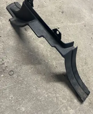 Land Rover Range Rover L322 (B) pillar trim (bottom) EMH000071PVA