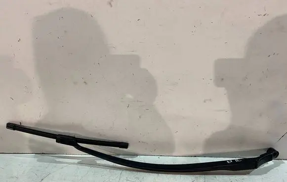 Toyota Avensis T270 Front wiper blade arm 97036203 3392126099