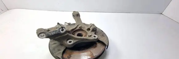 Opel Insignia A Front wheel hub spindle knuckle