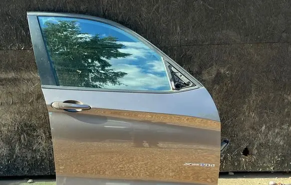 BMW X3 F25 Front door