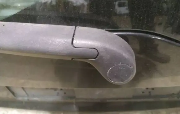 Volvo V70 Rear window wiper motor 
