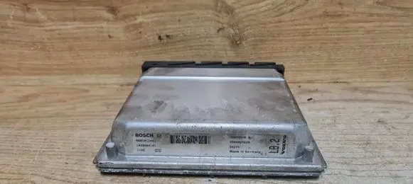 Volvo XC90 Engine control unit/module 0281011441