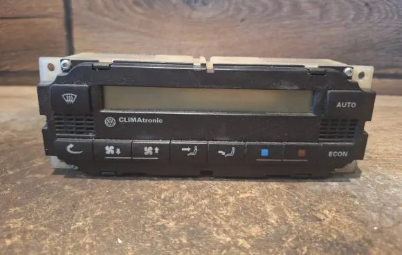 Volkswagen PASSAT B5 Climate control unit 5HB00761702 3B1907044A