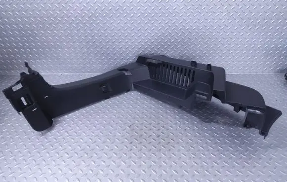 Skoda Karoq (D) pillar trim (bottom) 57A867761K