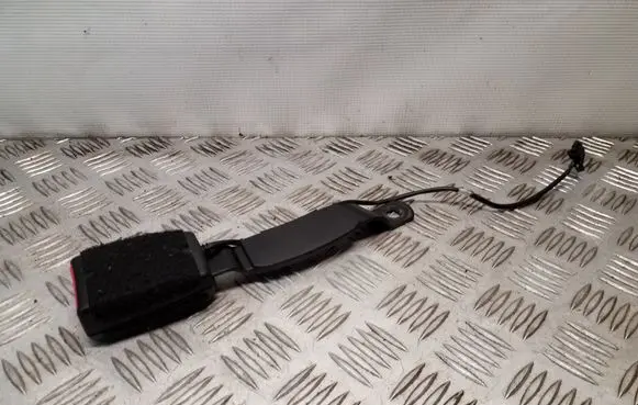 Audi A1 Front seatbelt buckle 8X0857755B