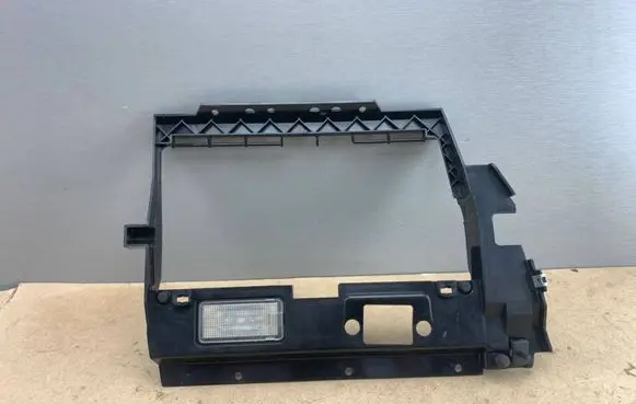 BMW 5 E39 Fuse box cover 8159711 51168159711