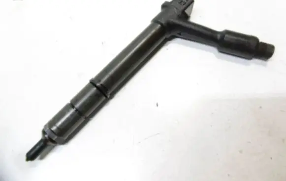 Opel Combo C Fuel injector TJBB01901D