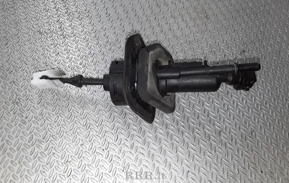 Ford Focus Clutch master cylinder 3M517A543AE