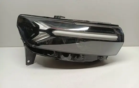 Dacia Duster Headlight/headlamp 260107725R