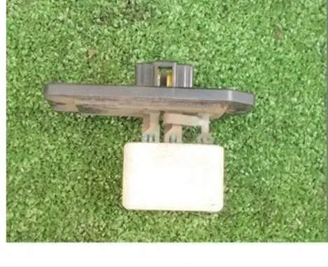 Mitsubishi Galant Heater blower motor/fan resistor