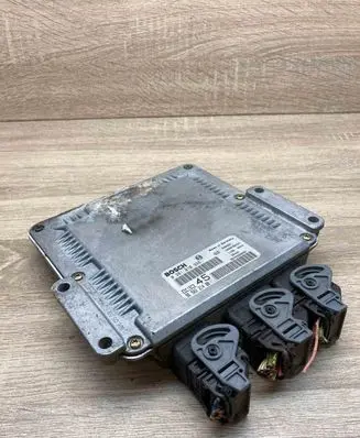 Peugeot 307 Engine control unit/module ECU 9650221480 0281010935 EDC15C245