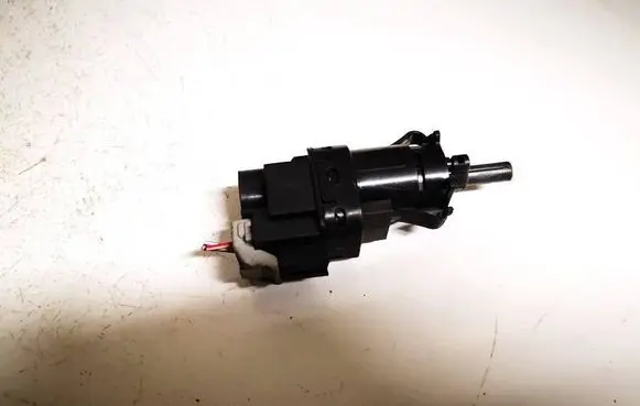 Volvo XC70 Brake pedal sensor switch 24847