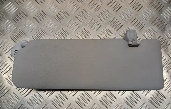 BMW 1 E81 E87 Sun visor 7252506