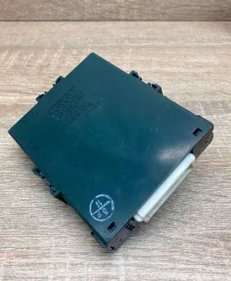 Toyota Prius (XW20) Gateway control module 8911147020 2324005081
