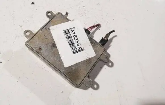 Mercedes-Benz C W203 Antenna control unit 2038201785 09102113